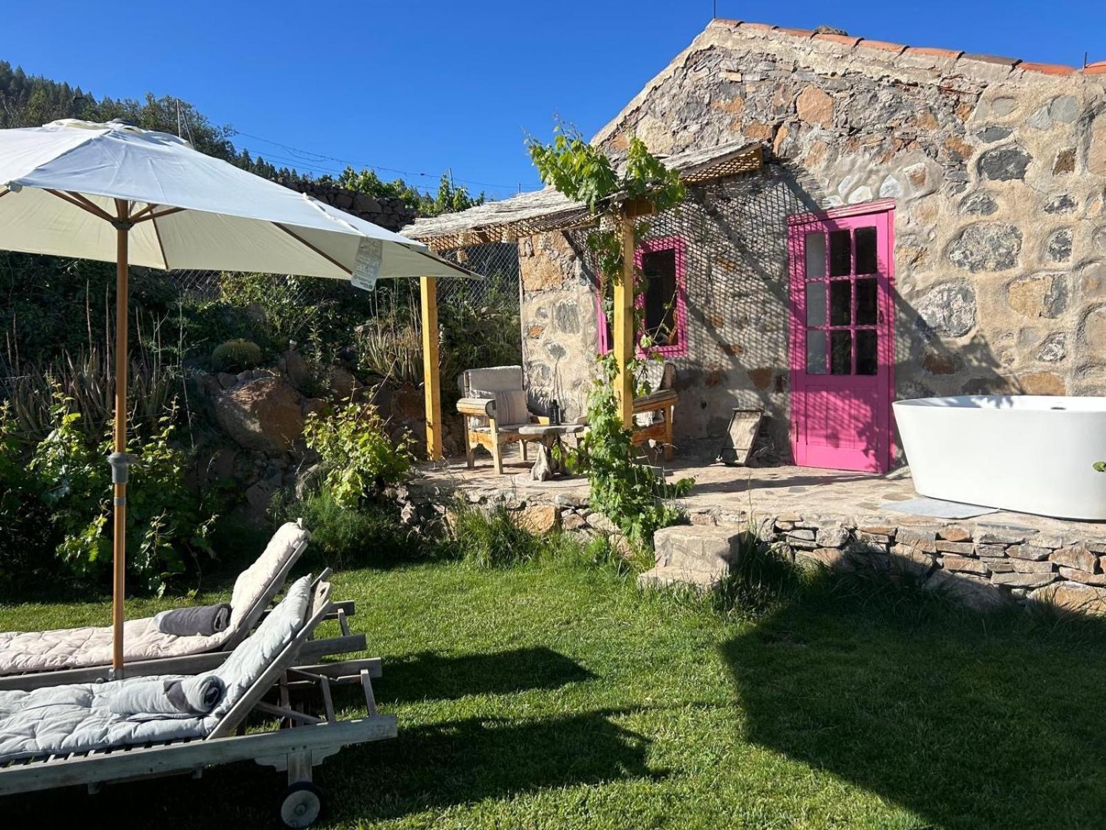 Lilly'S Finca - Romantischter Rueckzugsort - Pool Vilaflor Ngoại thất bức ảnh